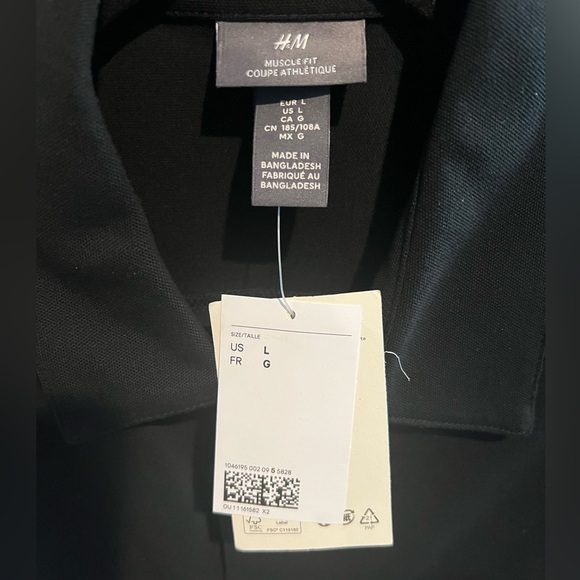 NEW: H&M- Men's Short Sleeve Button-Down: - Picture 4 of 4